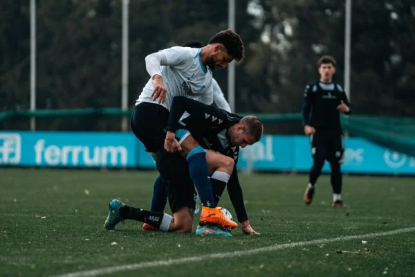 soccer players training